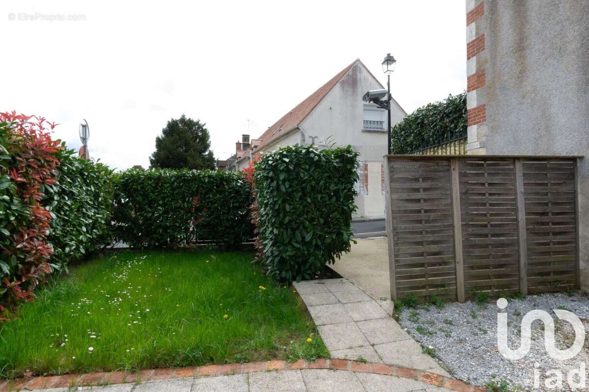 Photo 7 - Maison à DAMPIERRE-EN-BURLY