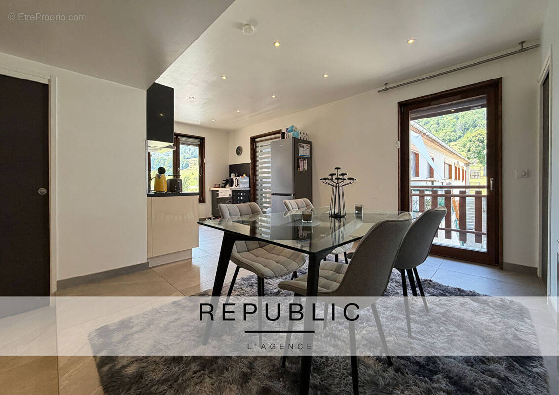Appartement à MERCURY