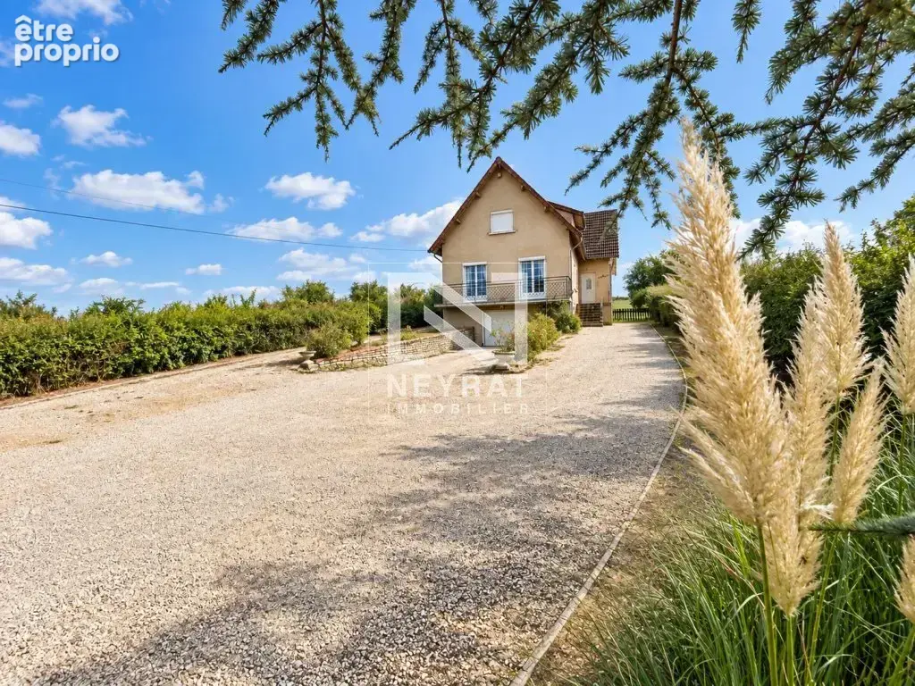 Photo Maison à Sennecey-Le-Grand au prix de 230 000€