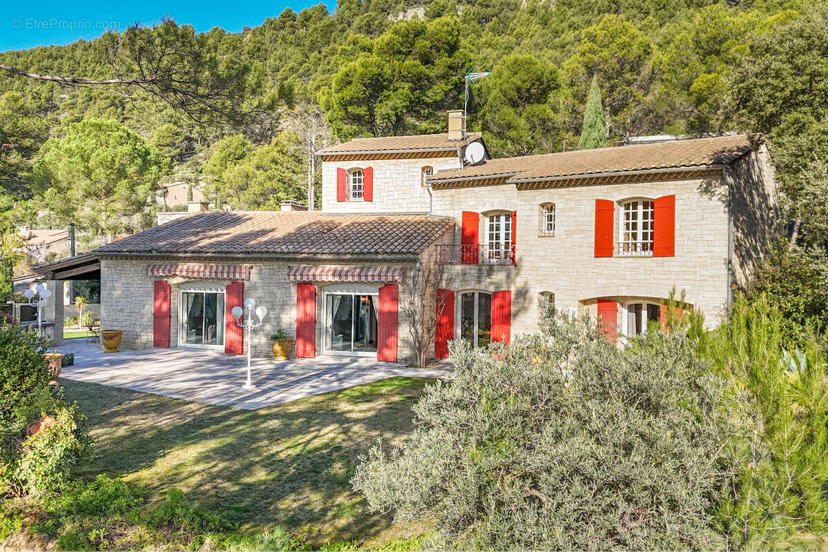 Maison à BEAUMES-DE-VENISE