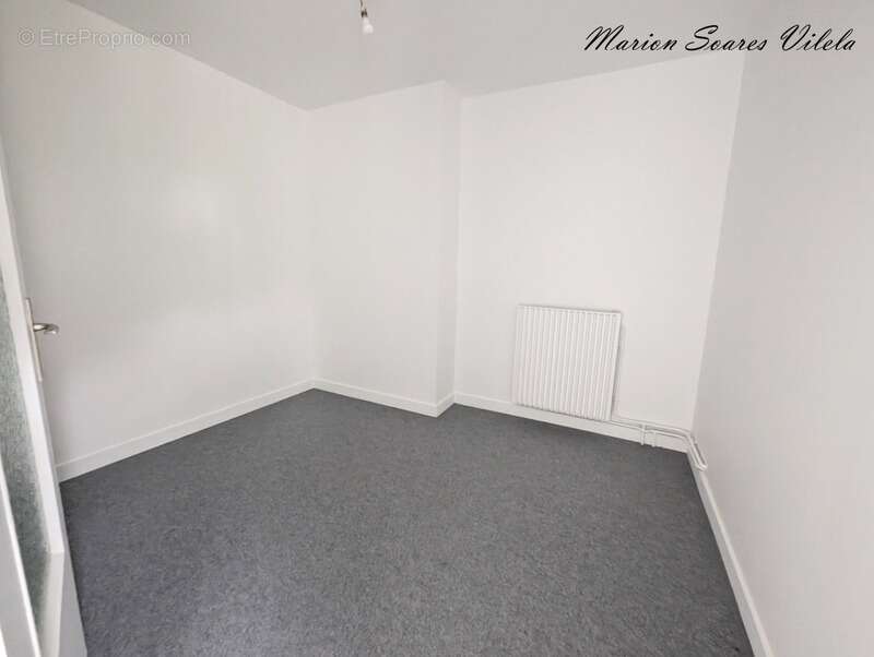 Ensemble immobilier de 2 maisons accolées sur plus de 900 m² à Provins même - photo 11