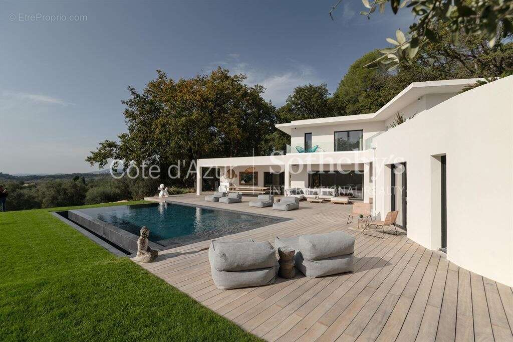 Maison à OPIO