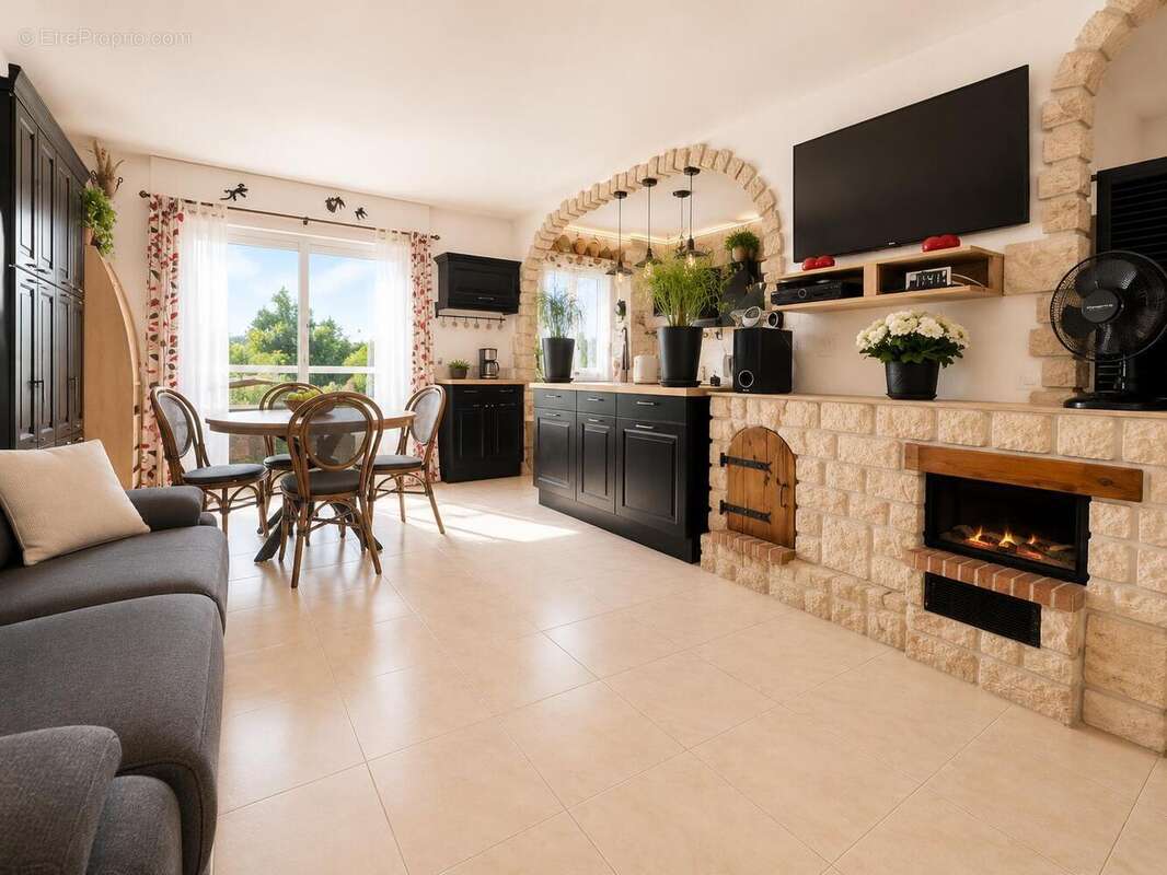   - Appartement à NICE