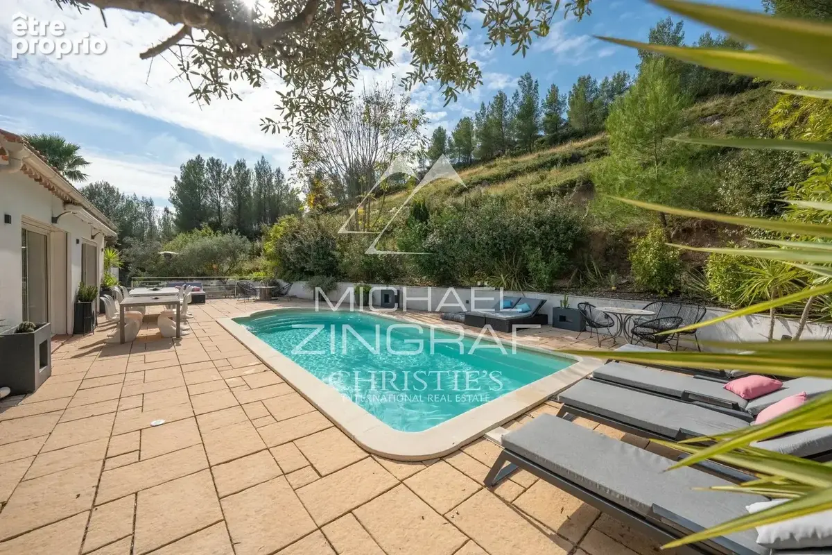 Maison avec piscine au calme absolu en pleine colline - photo 1