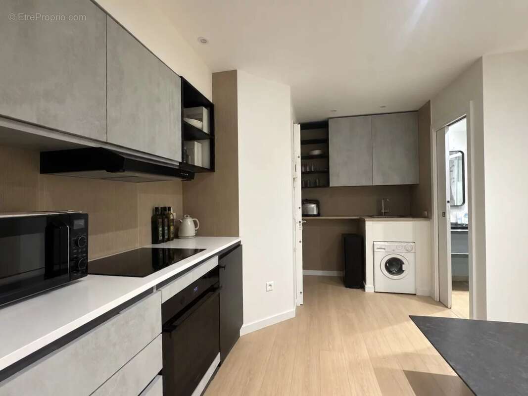 Cannes – Charmant 3 pièces entièrement rénové, idéal pied-à-terre ou investissement - photo 3