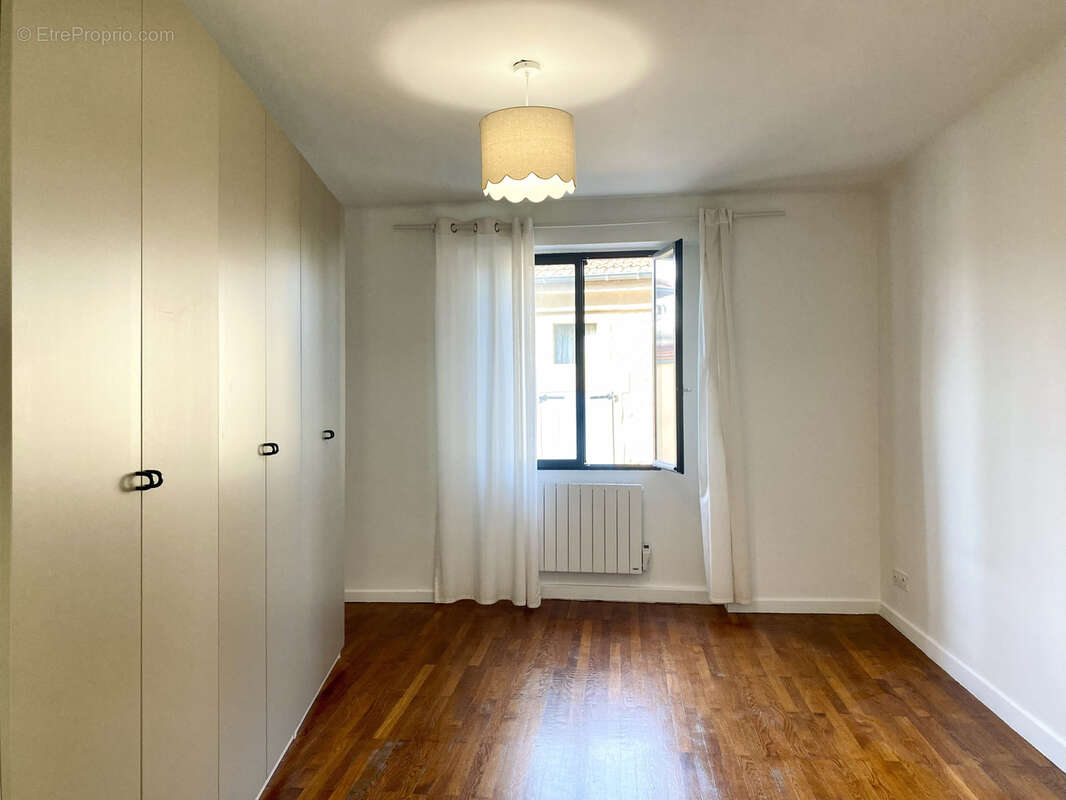 Maison à CHANTEMERLE-LES-BLES