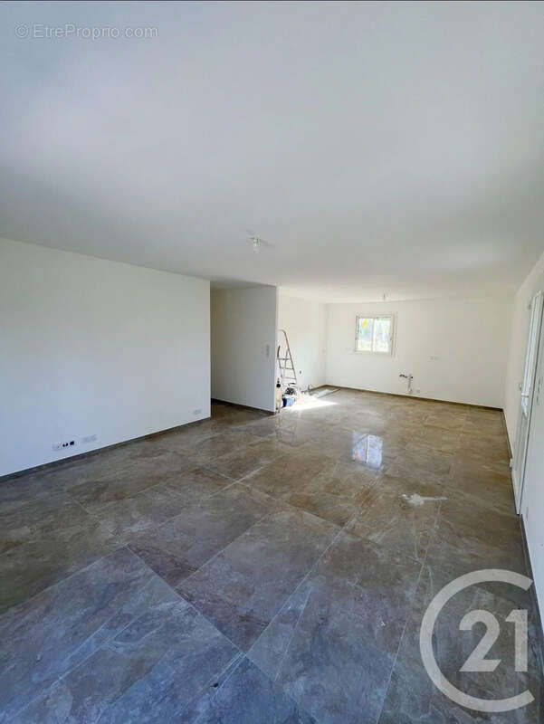 Maison 81 m² à Aleria  - photo 3
