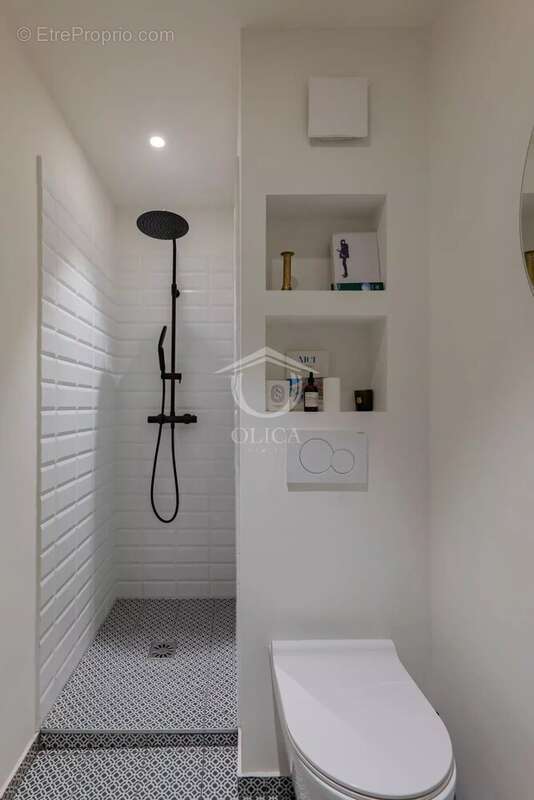 Appartement à VILLENEUVE-LOUBET