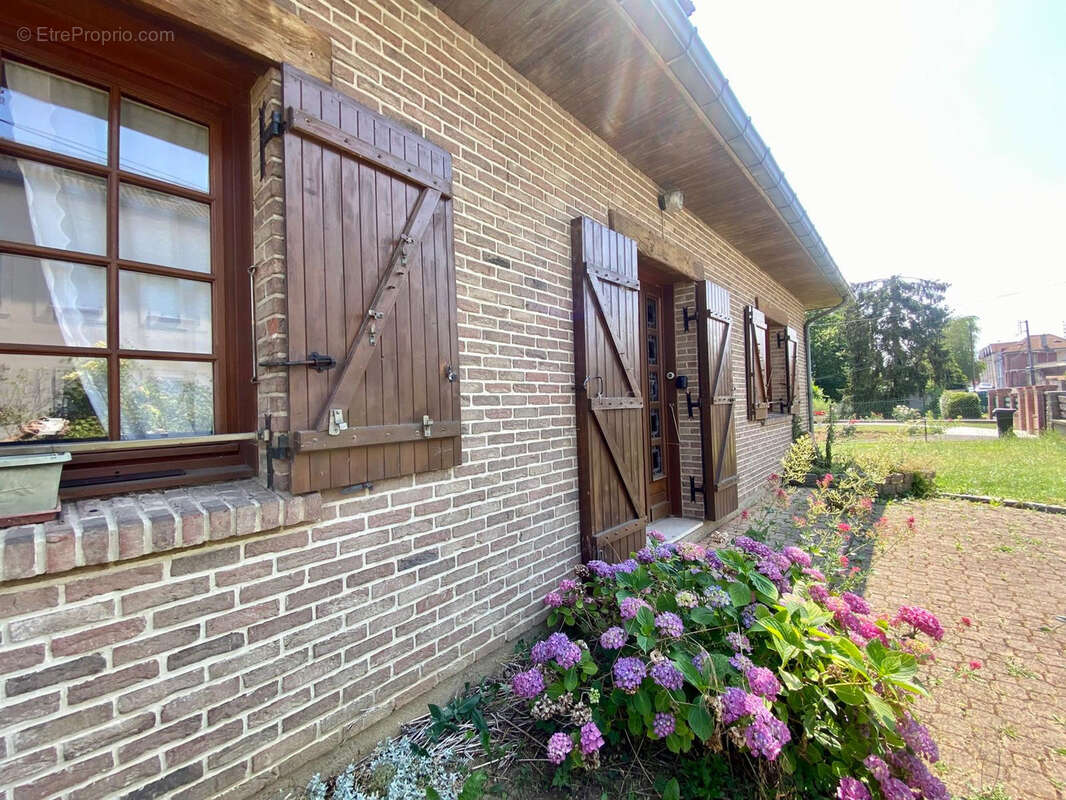 Maison à SAINT-QUENTIN