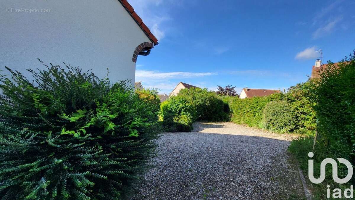 Photo 3 - Maison à SERQUES