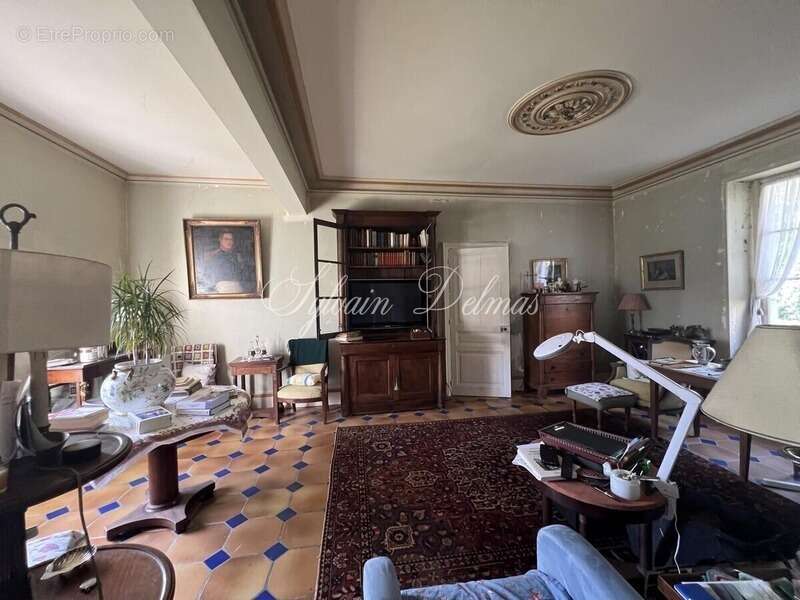 Maison à CHATILLON-SUR-INDRE