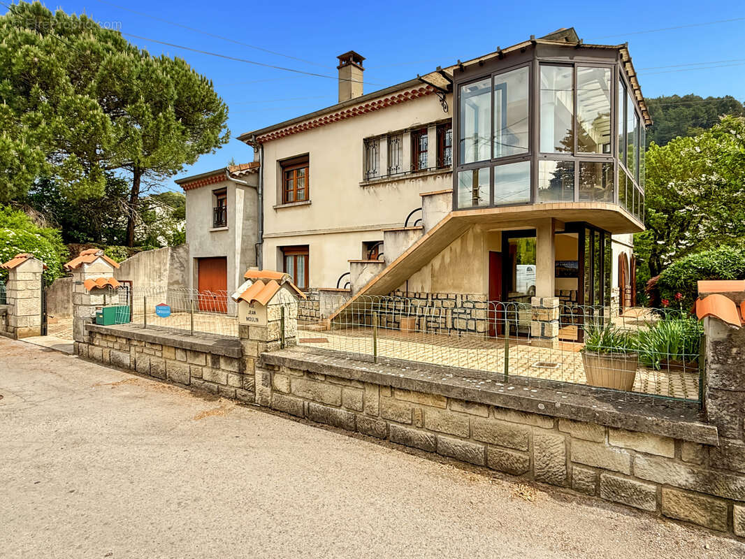 Maison à LABEGUDE