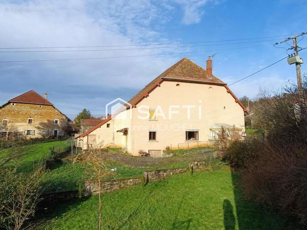 Photo 2 - Maison à UZELLE