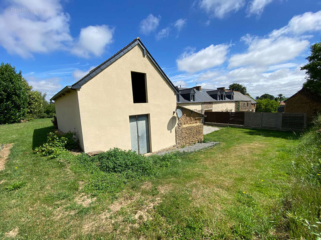 Maison à PLENEE-JUGON