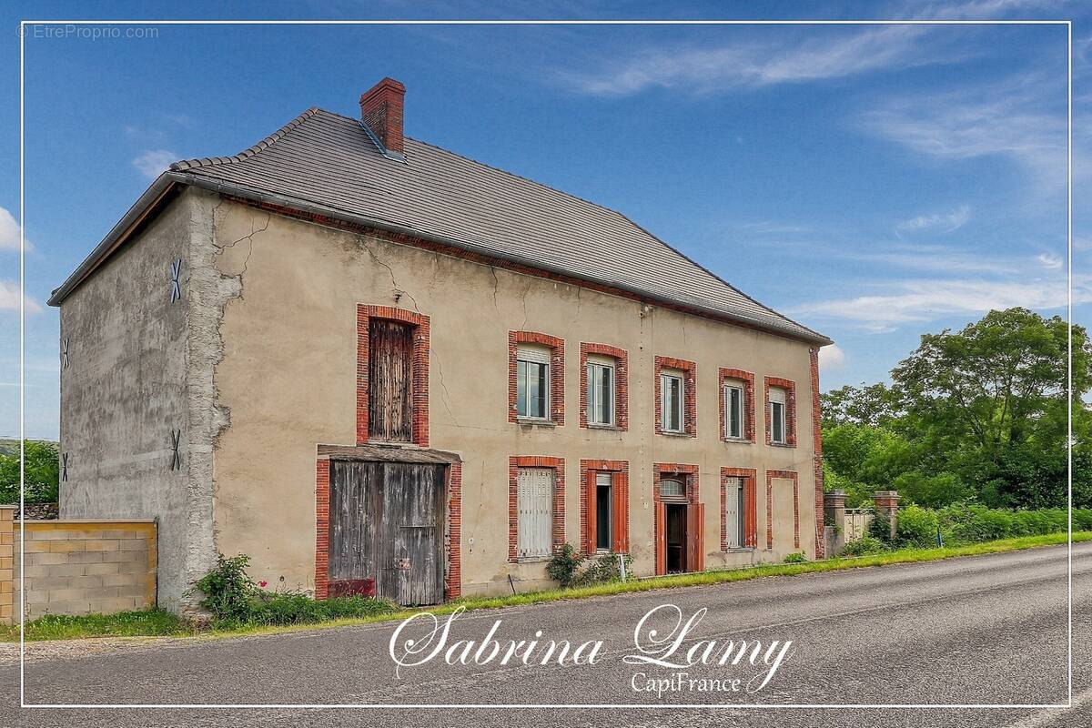 Maison à BOURSAULT