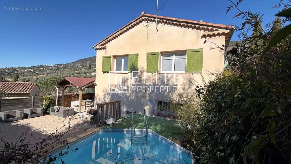 Maison à PEYMEINADE