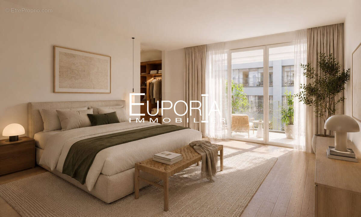 Appartement à PARIS-8E