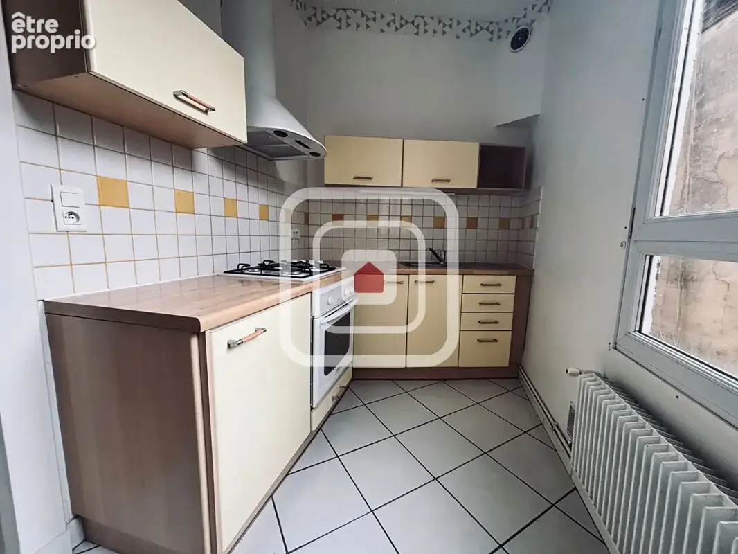 Reims hyper centre appartement t3 de charme petite copropriété faibles charges - photo 3