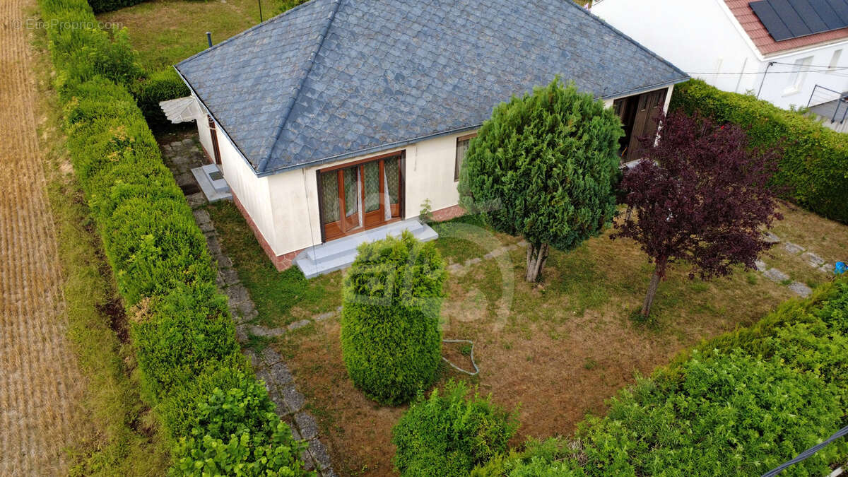 Maison de plain pied de 78 m2 et son garage à Hauviné - photo 4
