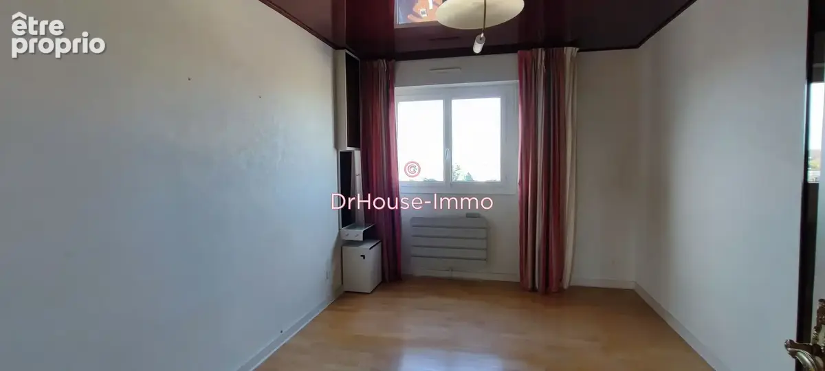 Appartement 106 m² à Chatellerault  - photo 7