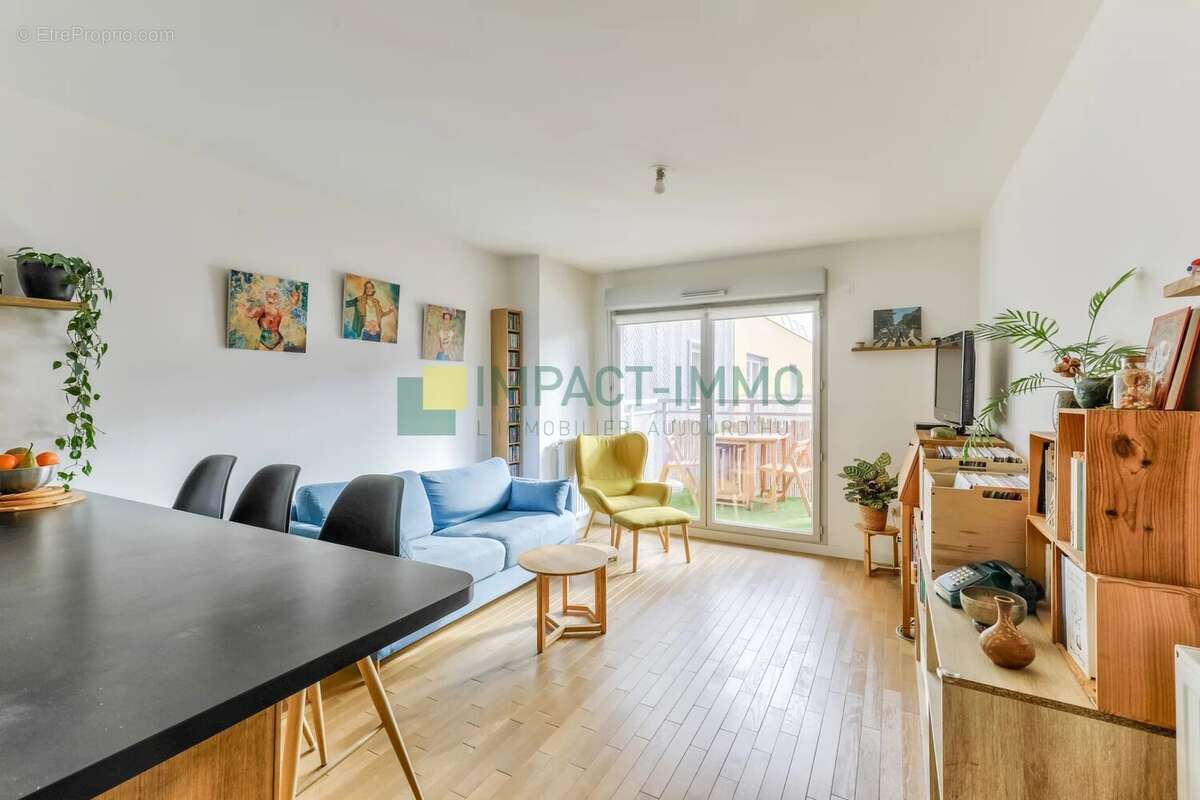Appartement à CLICHY