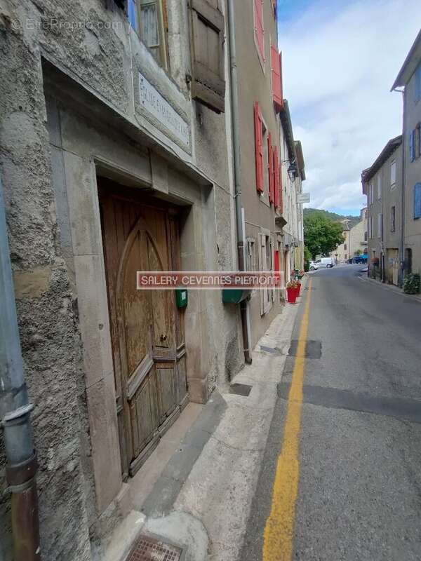 Maison de village à rénover - photo 10
