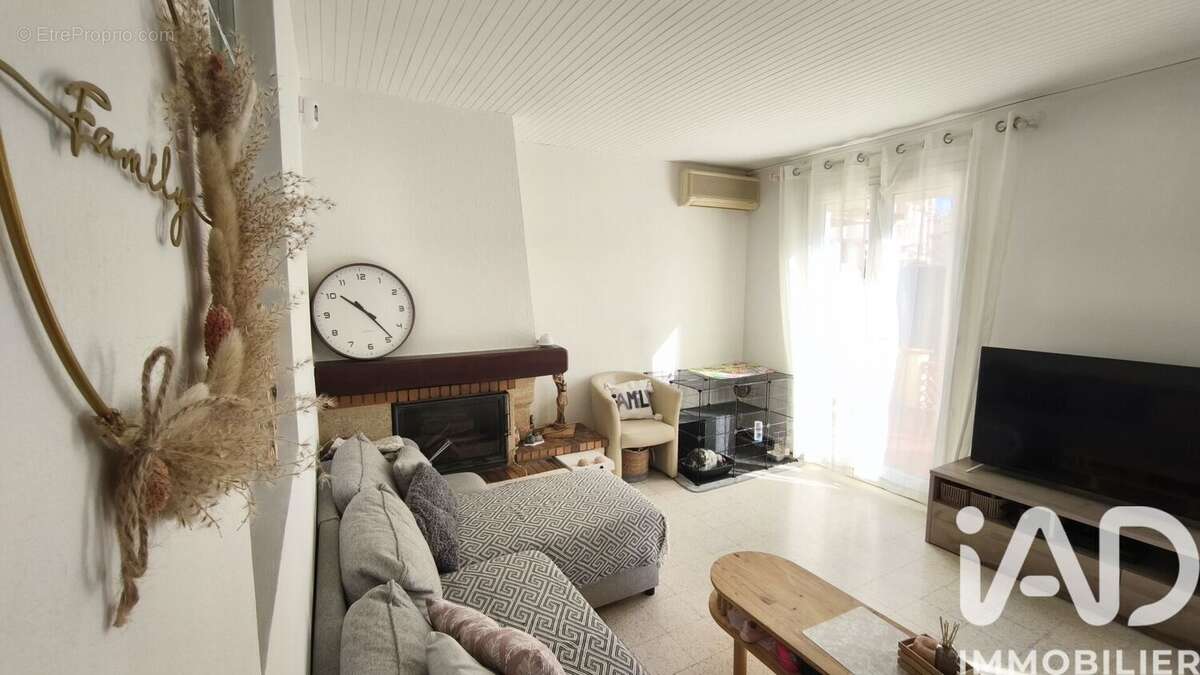 Photo 8 - Maison à PEZILLA-LA-RIVIERE