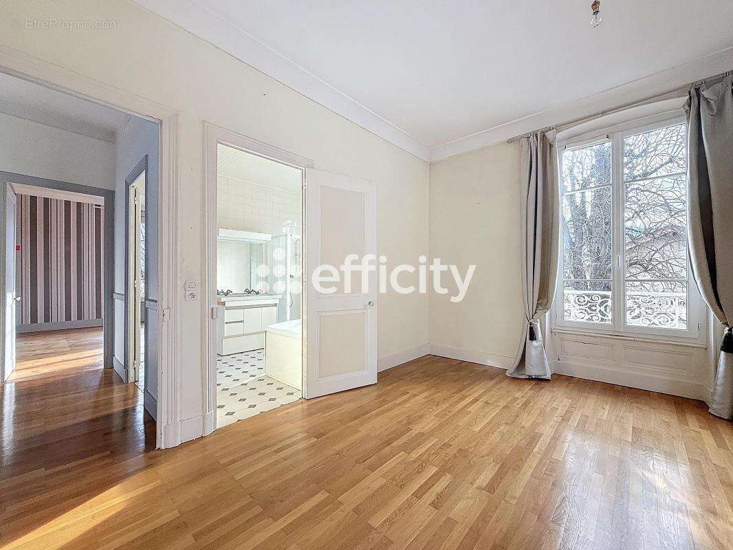 Maison à VIF