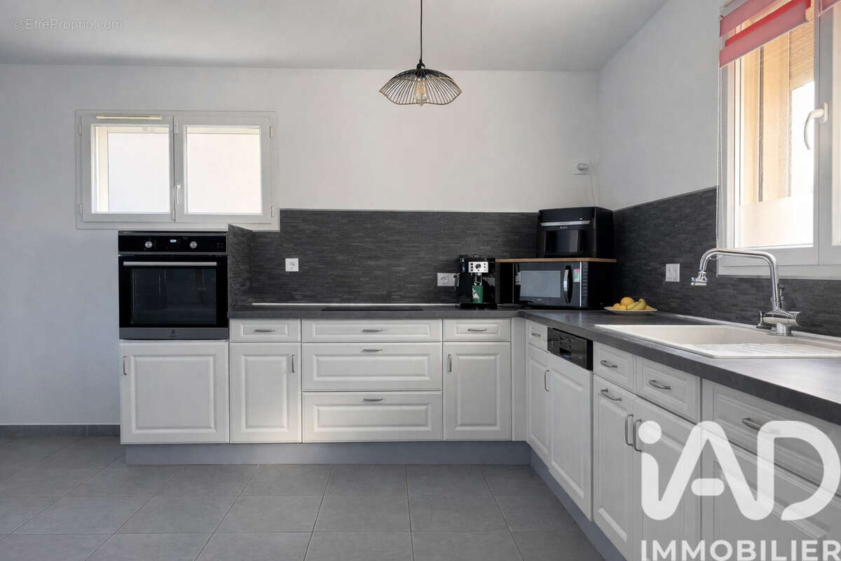 Photo 8 - Maison à SAINT-LAURENT-DE-LA-SALANQUE