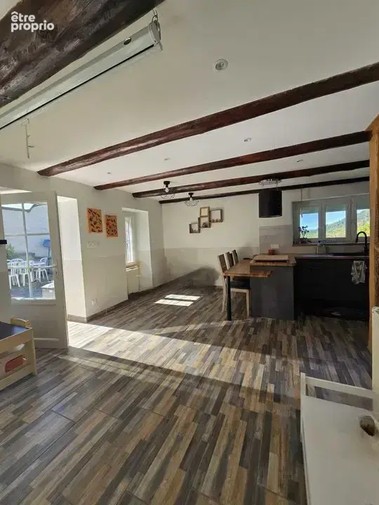 Coup de coeur - Maison entièrement rénovée avec 3 chambres - photo 5