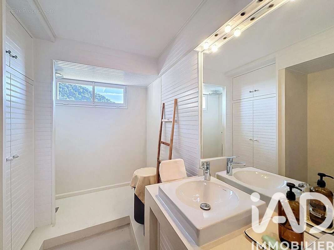 Photo 6 - Maison à ROQUEBRUNE-CAP-MARTIN