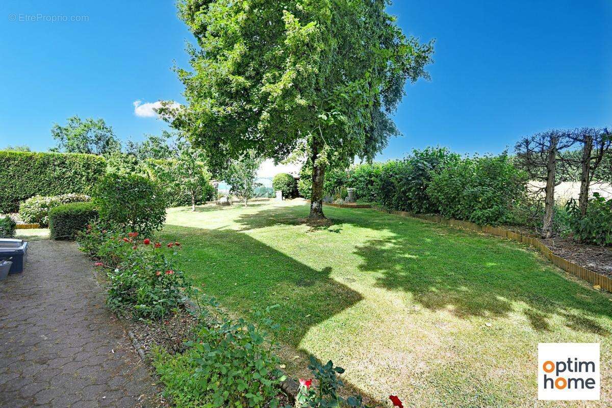Belle maison individuelle - environnement exceptionnel - terrain 12 ares environ - photo 18