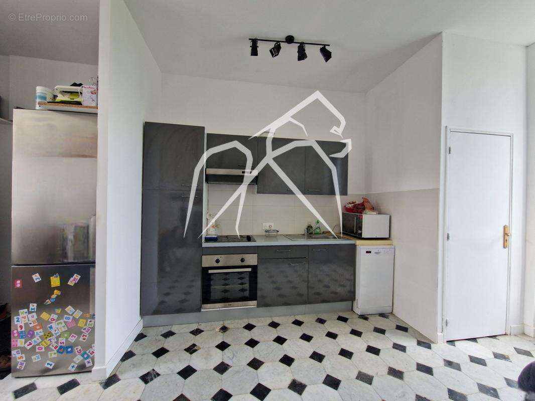 Appartement à BOIS-L'EVEQUE