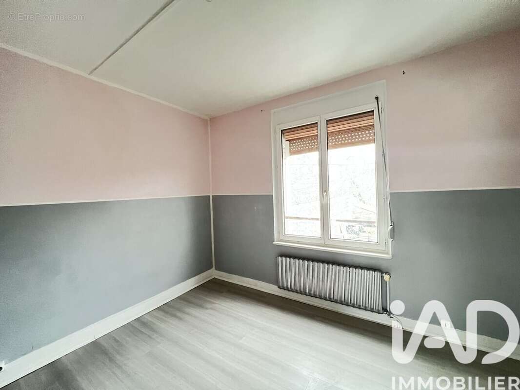 Photo 4 - Maison à HIRSON