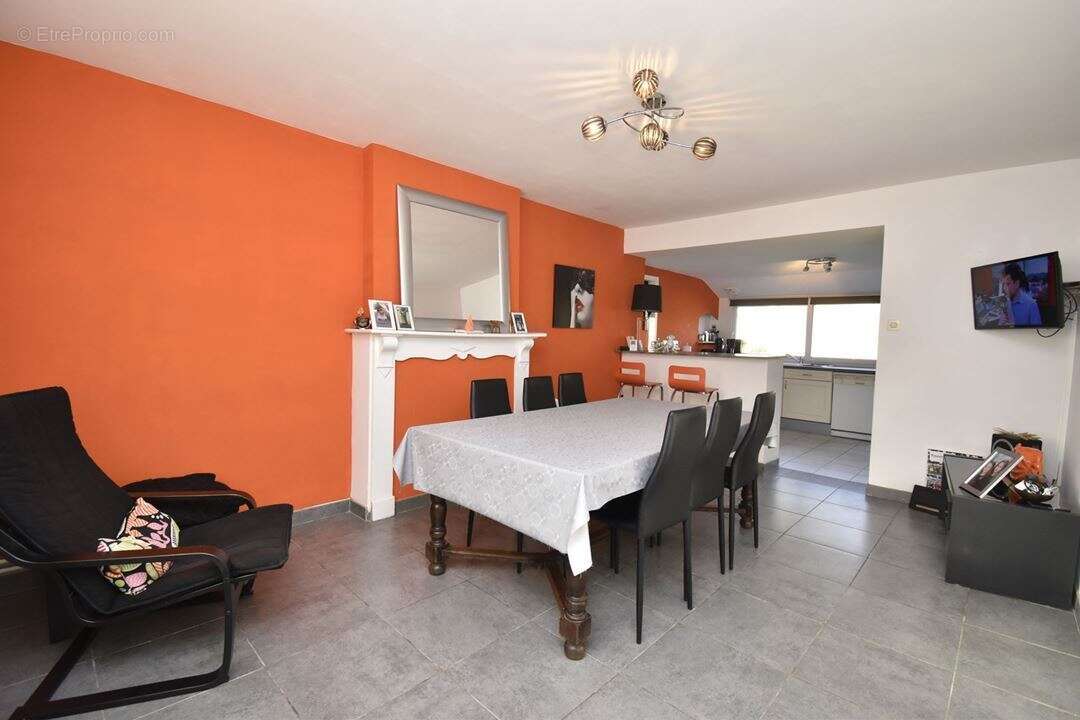 Maison à SERANVILLERS-FORENVILLE