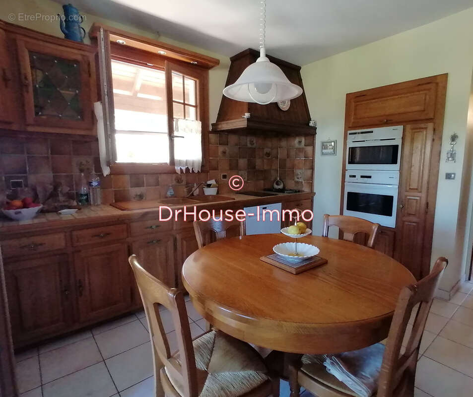 Maison à SAINT-CERE