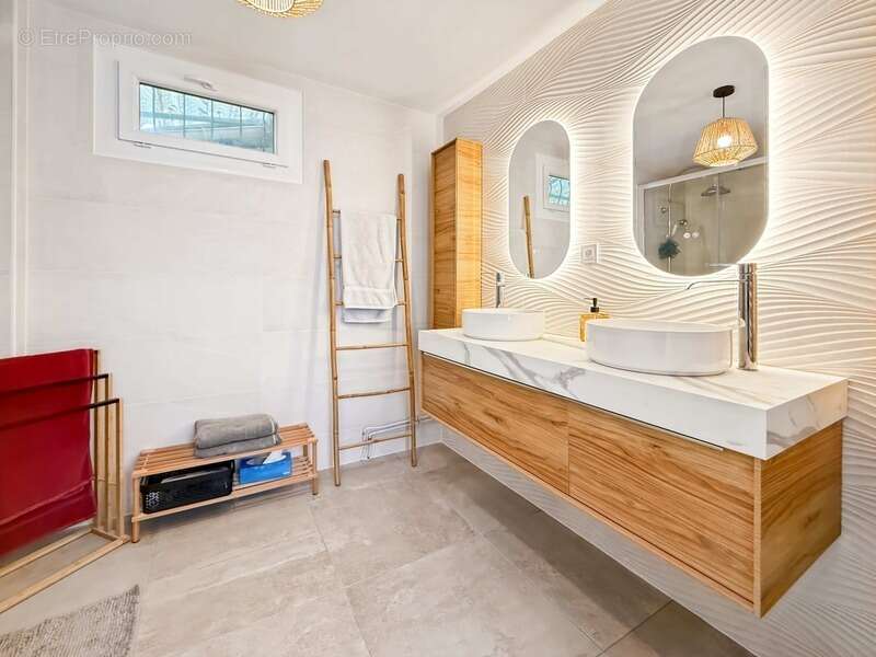 Maison à CHATELLERAULT