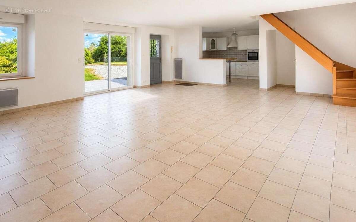 Maison à CHANGE
