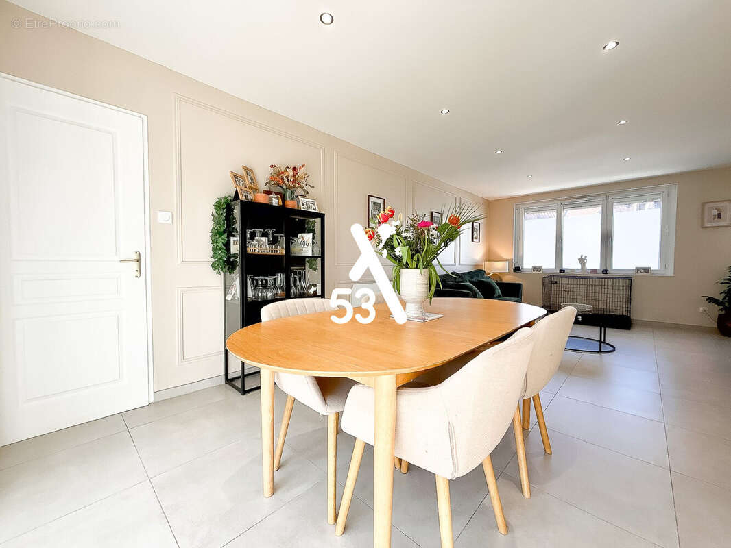 Maison à THEROUANNE