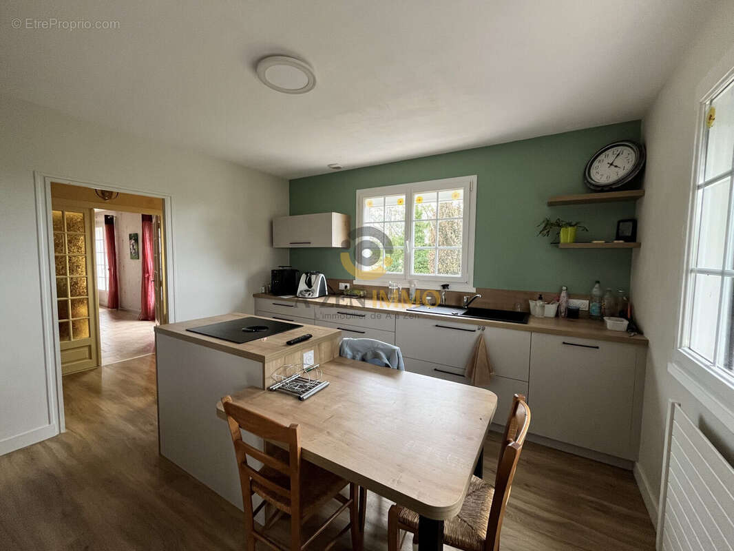 Maison à ARGENTON-CHATEAU