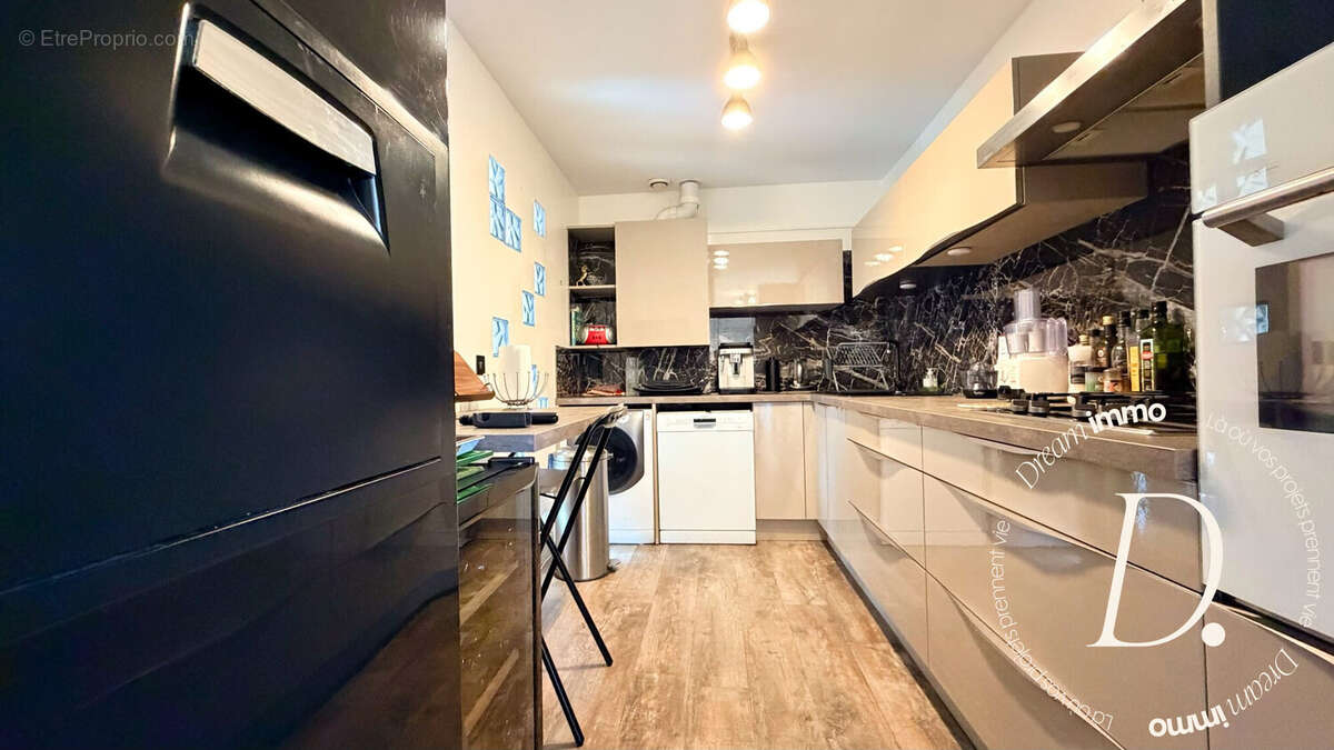 Maison à SAINT-MARTIN-DE-SEIGNANX