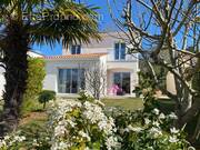 Maison à VAUX-SUR-MER