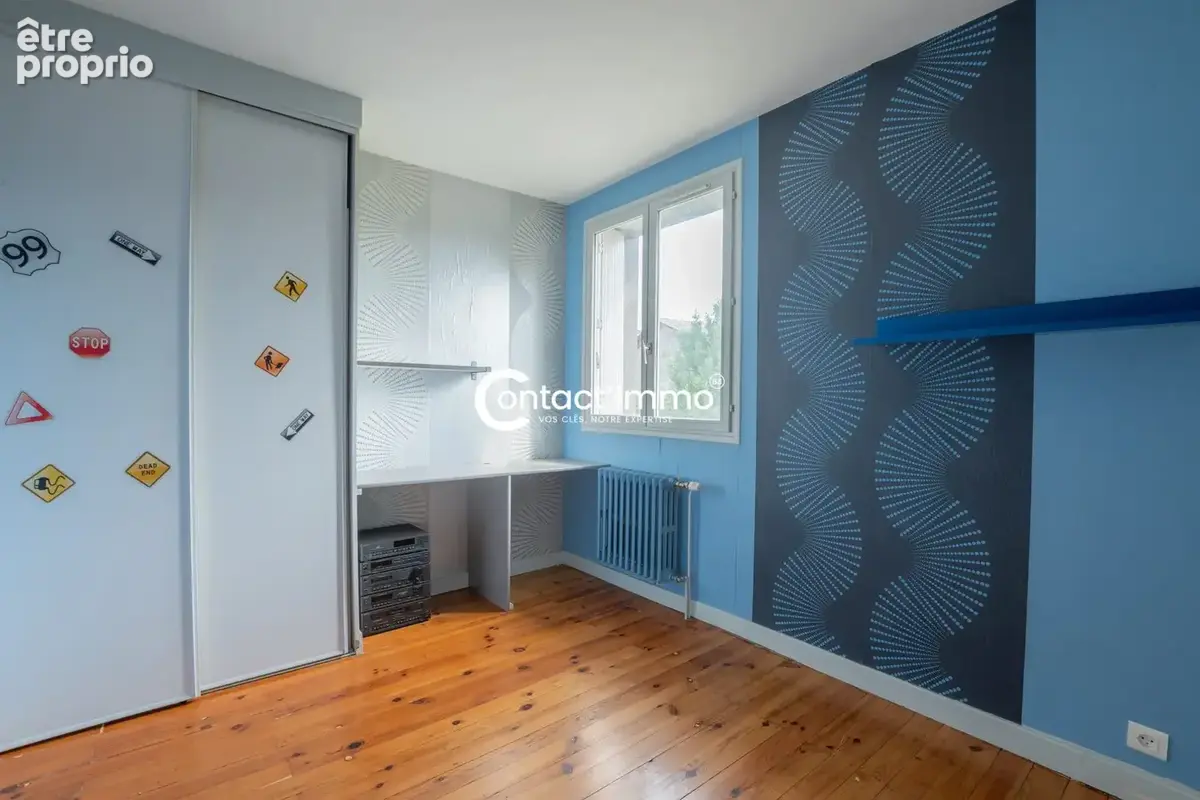 Maison 91 m² à Chappes  - photo 5