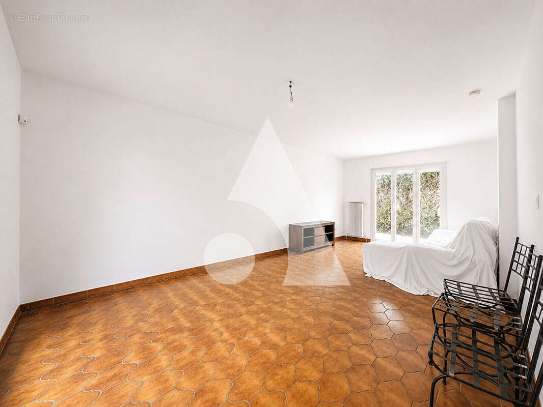 Maison à LA FRETTE-SUR-SEINE