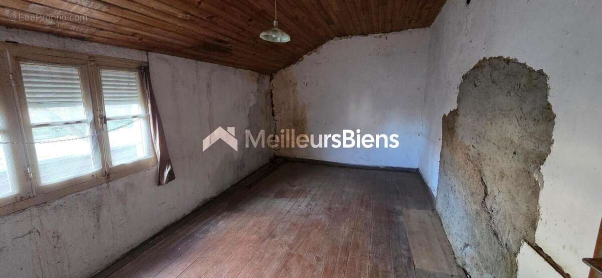 Maison à PLESTIN-LES-GREVES
