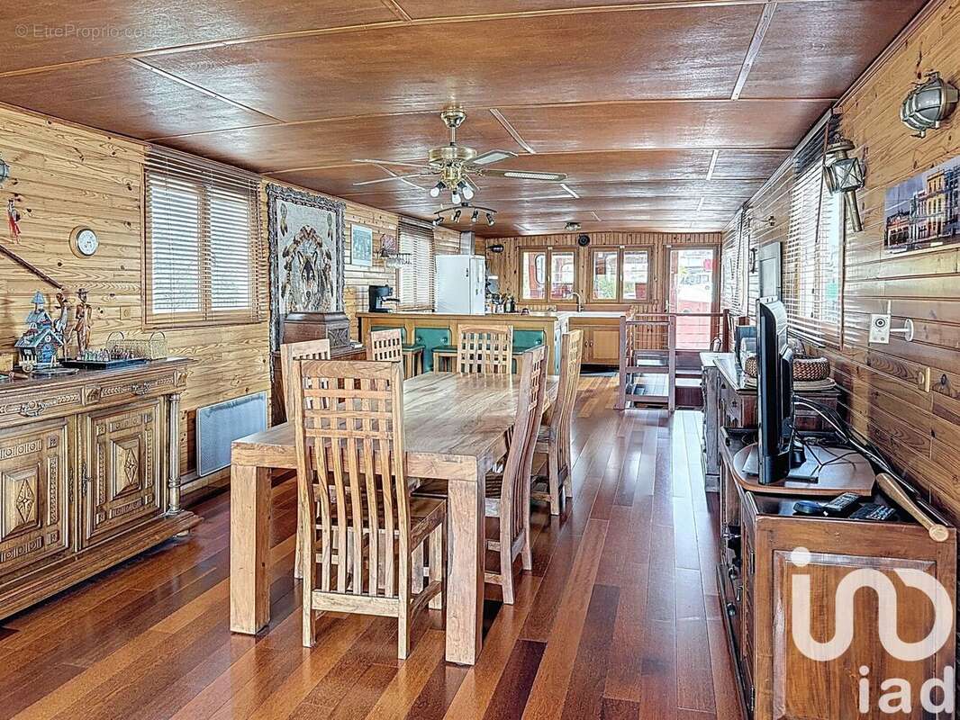 Photo 4 - Appartement à CHOISY-LE-ROI