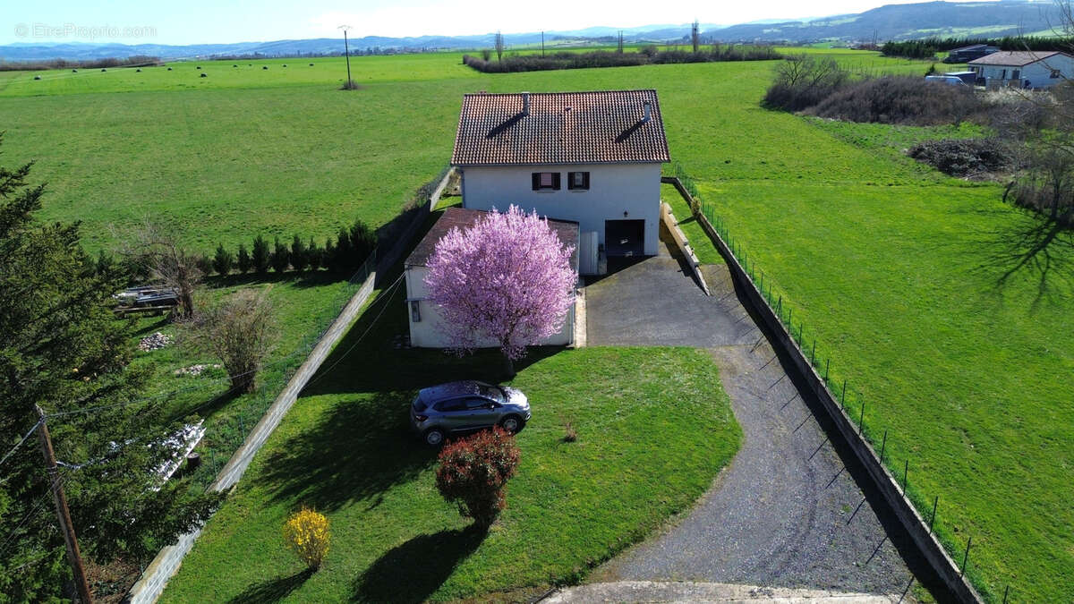 Maison à VERGONGHEON