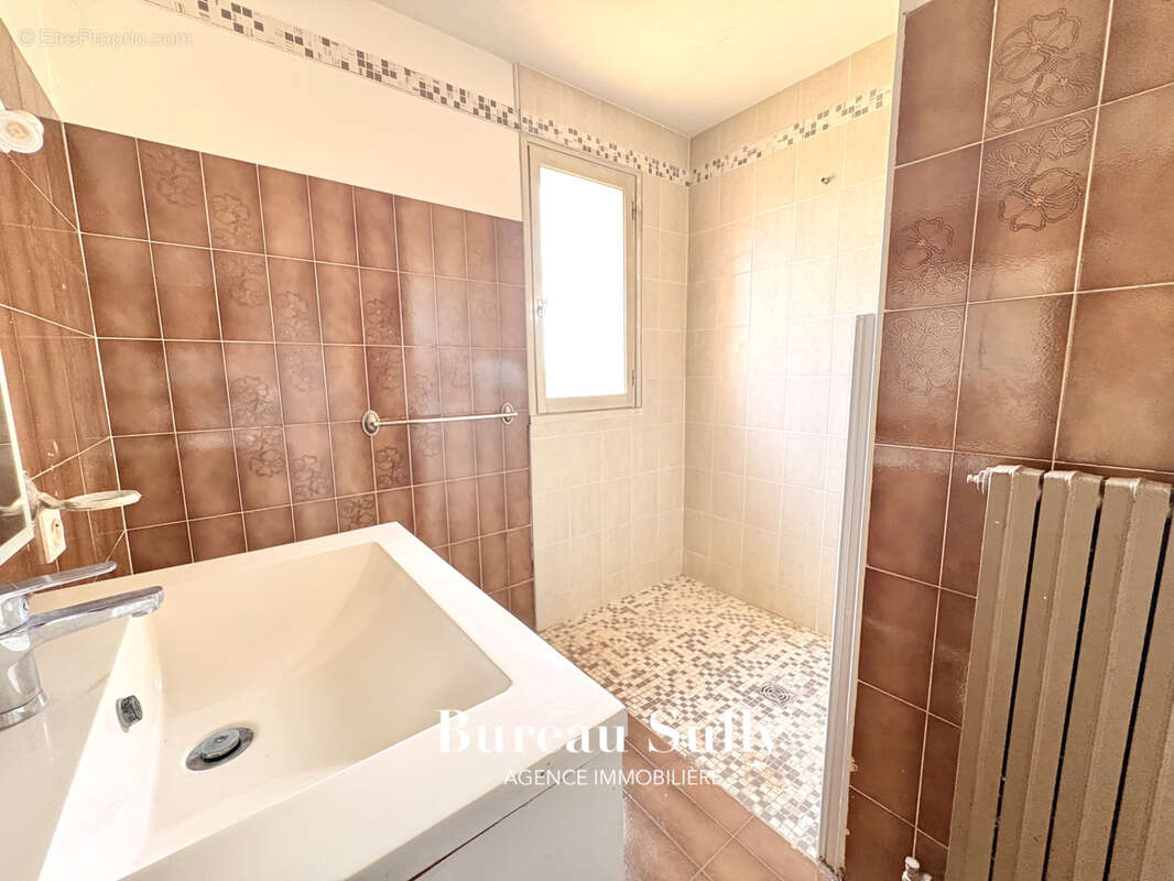 Maison 138 m2  Terrain de 1100 m2 piscinable Blaceret 69460 proche Villefranche sur Saône - photo 10