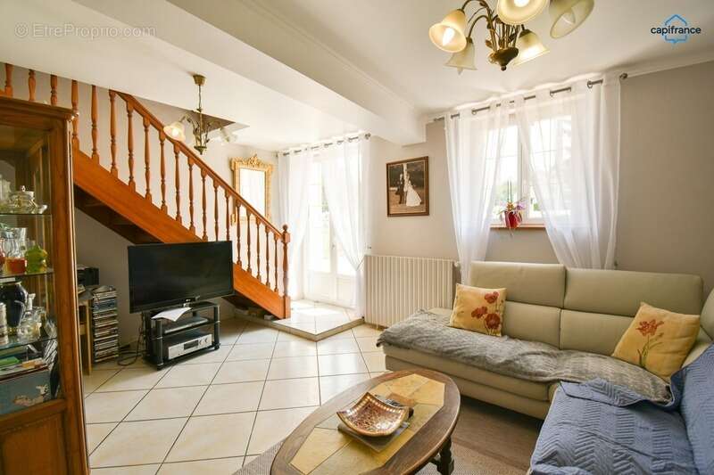 Maison à SELLES-SUR-CHER