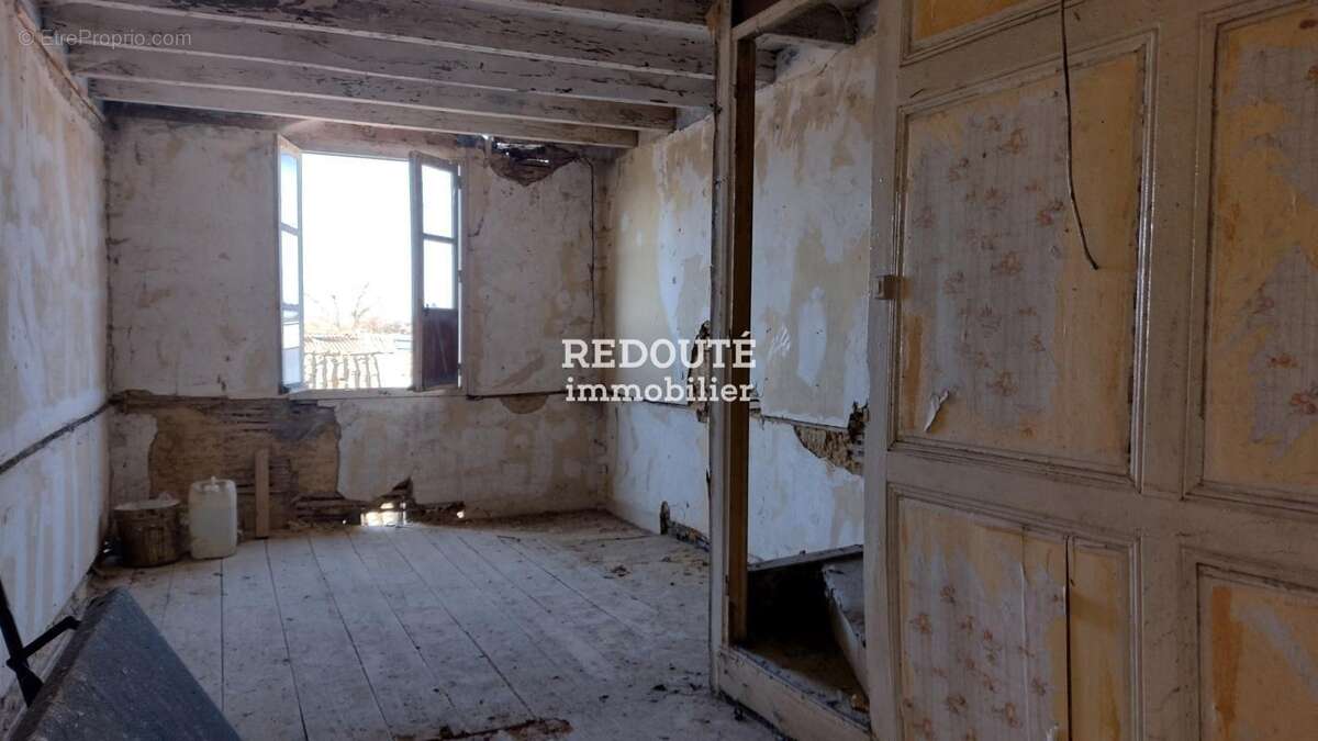 Maison à SAINTE-MENEHOULD